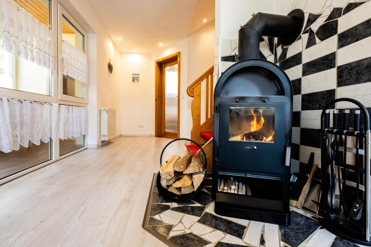 Waldblickwohnung Mit Schoener Terrasse Und Kamin 세브니츠 외부 사진